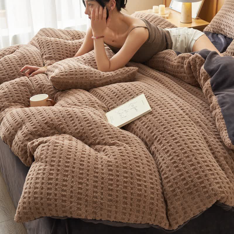Flauschiges Bettwäscheset mit Karomuster (4-teilig) - image 3