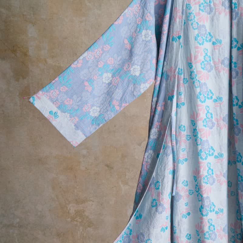 Charmante Kimono-Robe aus Baumwollgaze mit Blumenmuster - image 4