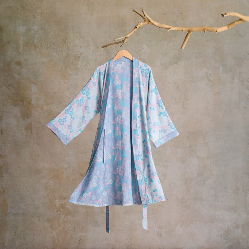 Charmante Kimono-Robe aus Baumwollgaze mit Blumenmuster - Hellblau - L - image 6