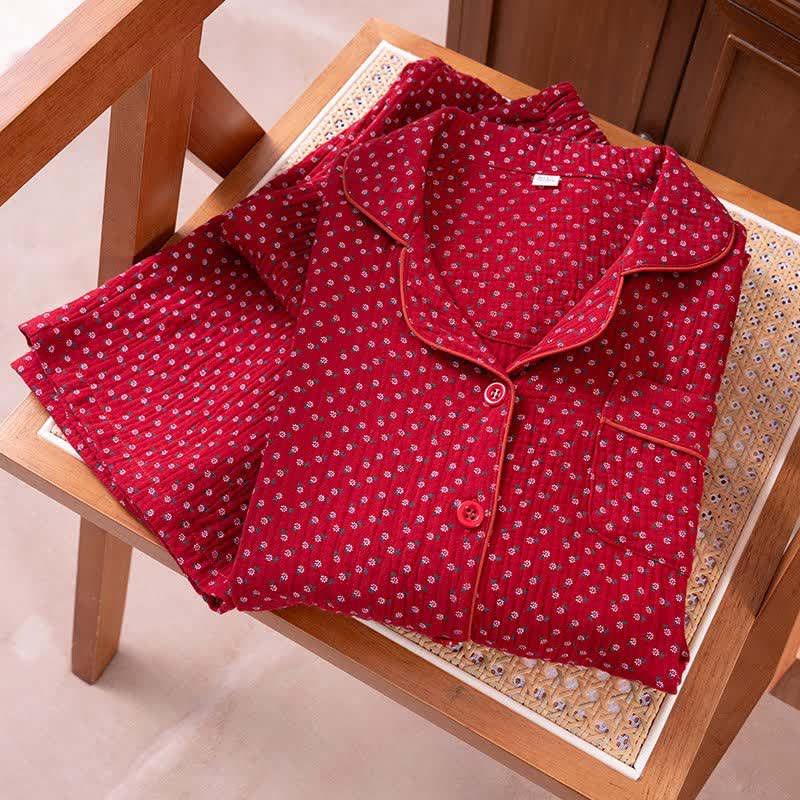 Rotes Pyjama-Set aus reiner Baumwolle mit Blumenmuster - image 14