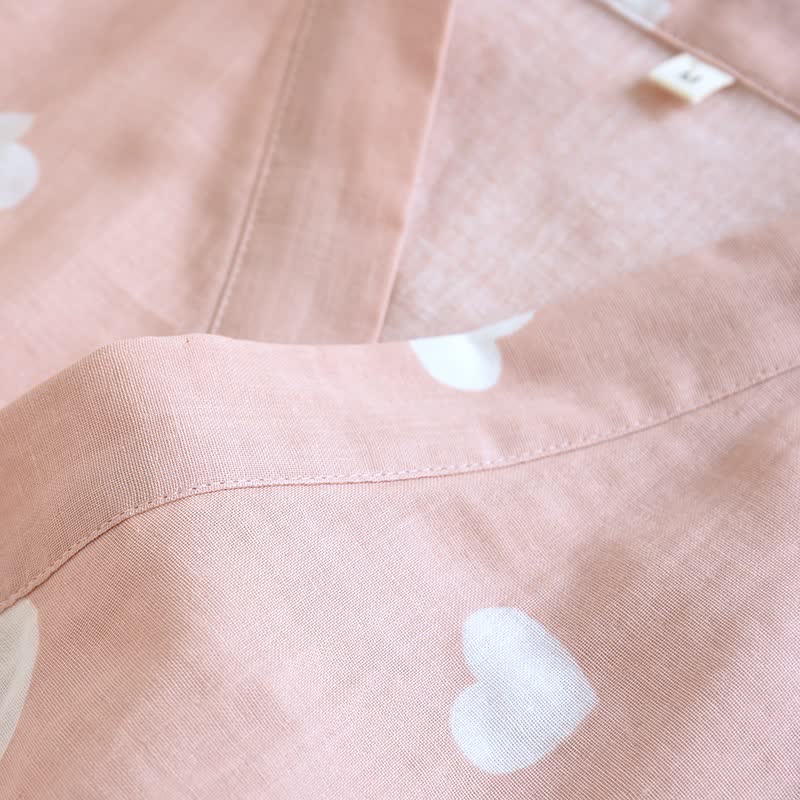 Kimono-Bademantel aus Baumwollgaze mit Herzmotiv - image 5
