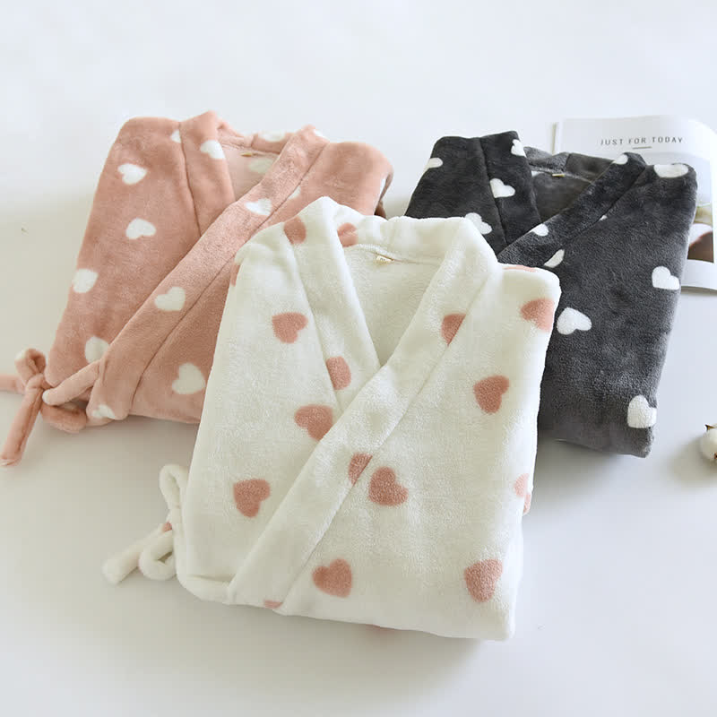 Partner-Kimono aus Plüsch mit Herzmotiv - image 2