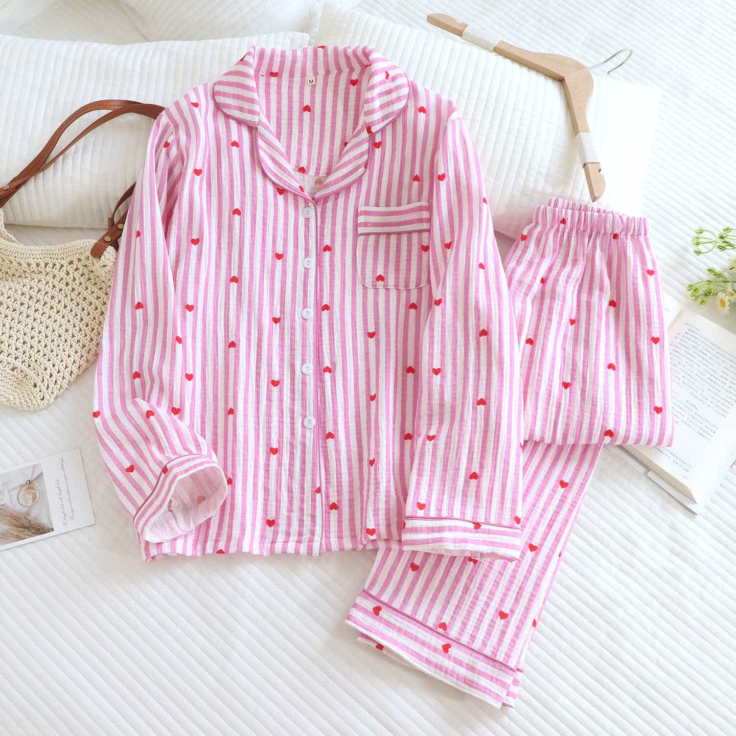 Pyjama-Set aus Baumwollgaze mit Streifen und Herzmuster - Rosa - XL - image 5
