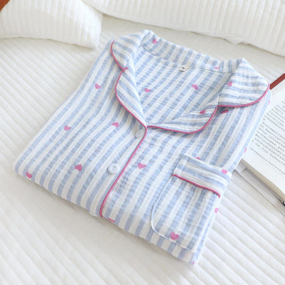Pyjama-Set aus Baumwollgaze mit Streifen und Herzmuster - image 4