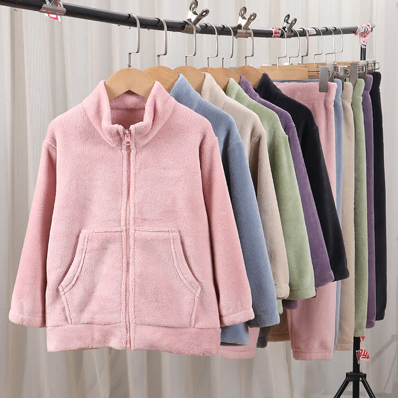 Warmer Kinderpyjama-Satz in Unifarbe mit Reißverschluss - image 1