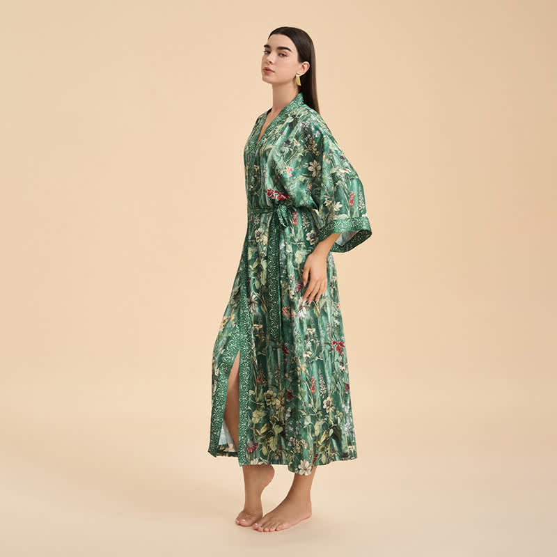 Grüner Bademantel im Kimono-Stil mit botanischem Blumenmuster - image 2