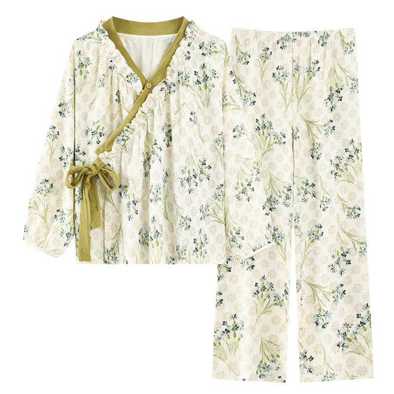 Loungewear-Set mit Rüschenkragen und frischem Blumenmuster - image 3