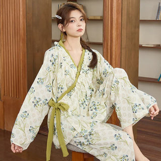 Loungewear-Set mit Rüschenkragen und frischem Blumenmuster - Grün - XXL - image 0