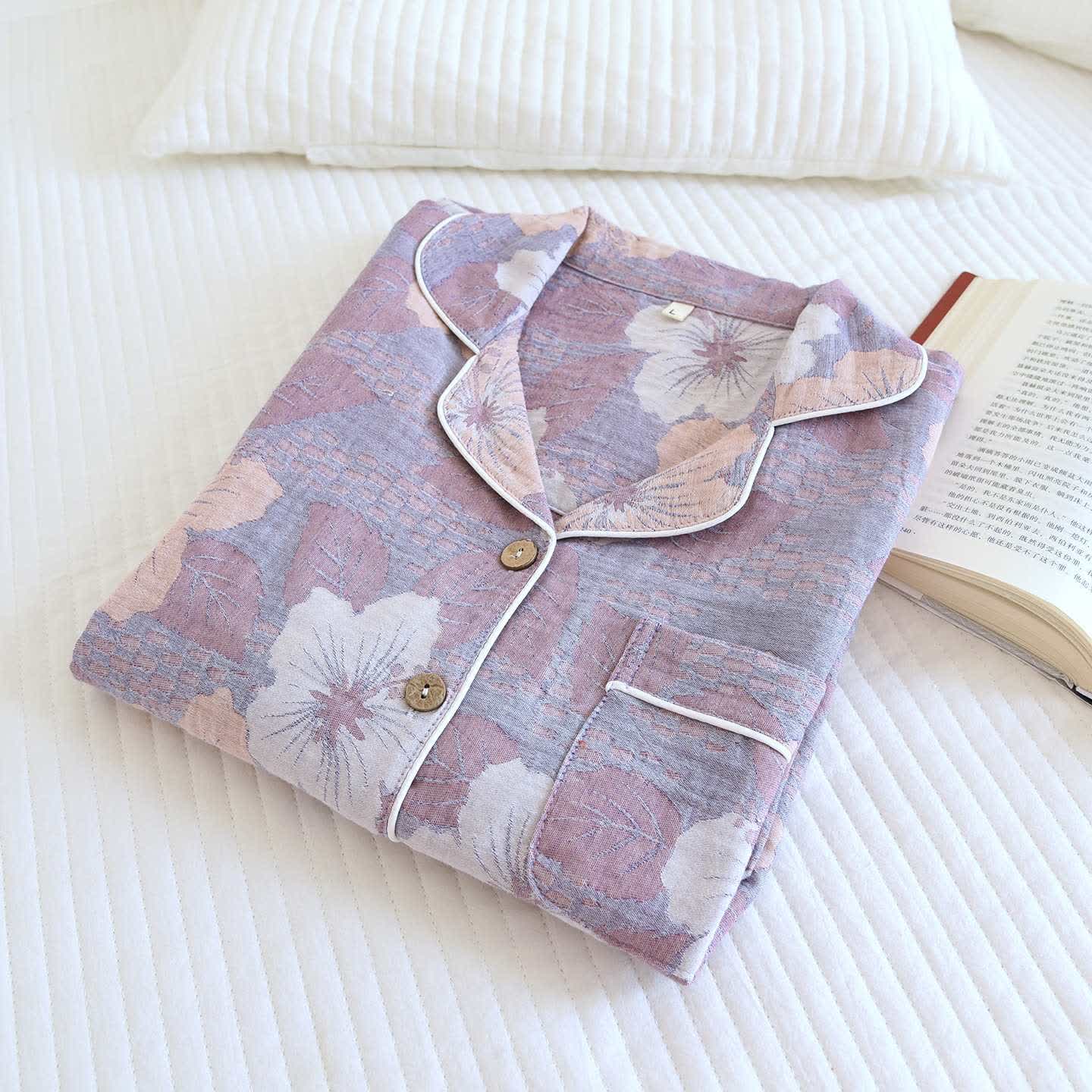Loungewear-Set aus Baumwolle mit Kirschblüten-Jacquardmuster - image 2