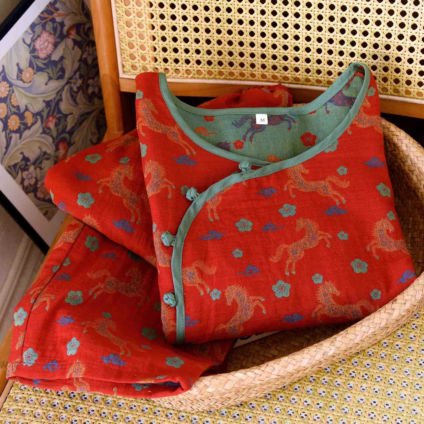 Loungewear-Set aus Baumwollgaze mit Pferdemotiv und Blumenmuster - image 2
