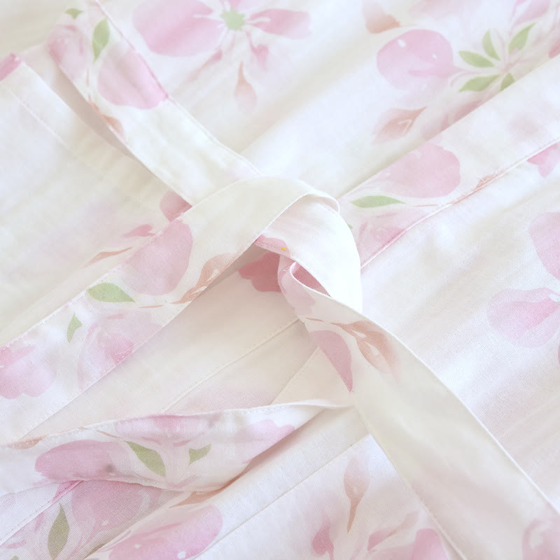 Kimono-Bademantel aus Baumwollgaze mit Kirschblütenmuster - image 8