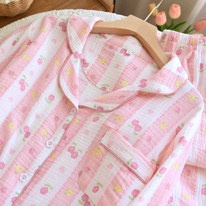 Gestreiftes Loungewear-Set aus Baumwolle mit Rosenmuster - image 4