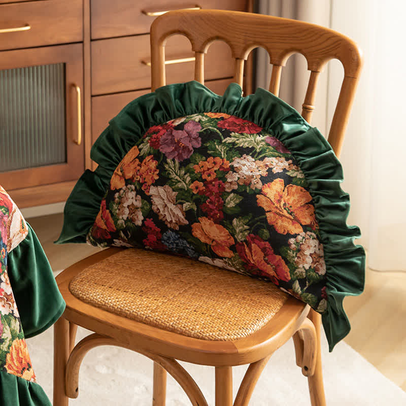 Dekokissen im Landhausstil mit Blumenmuster und Rüschen - image 17