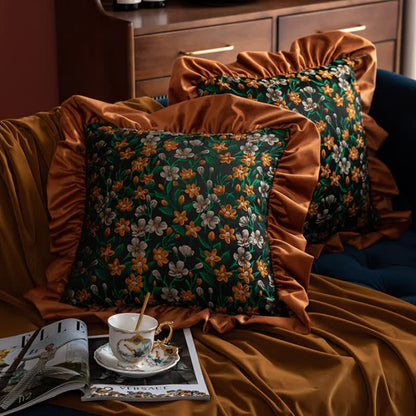 Retro-Kissen mit Blumen- und Blättermuster und Rüschen - image 0