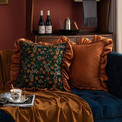 Retro-Kissen mit Blumen- und Blättermuster und Rüschen - image 2