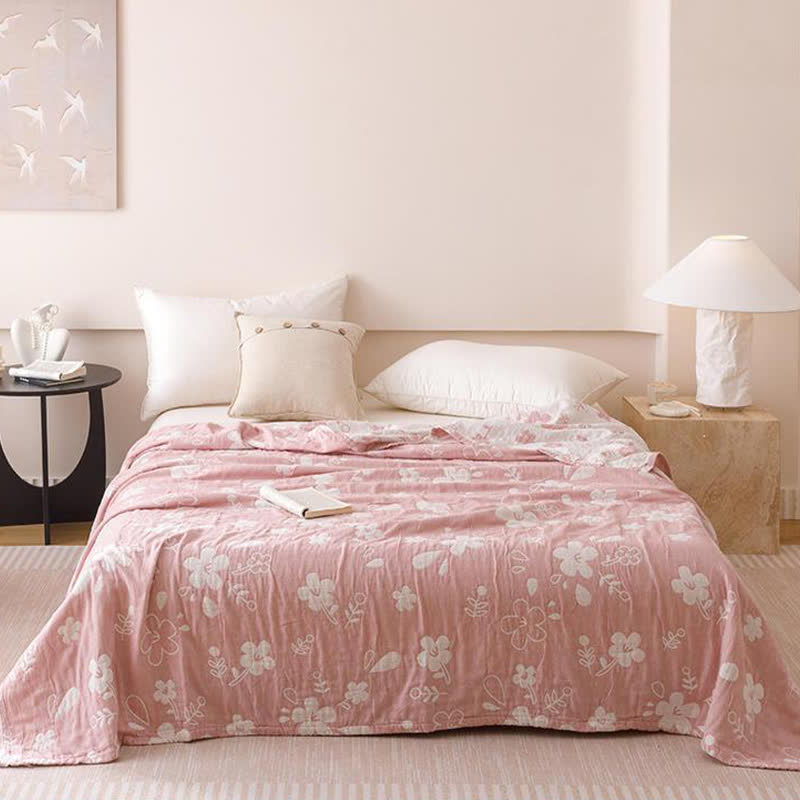 Elegante, dreilagige Baumwoll-Gaze-Steppdecke mit floralem Jacquardmuster - image 1