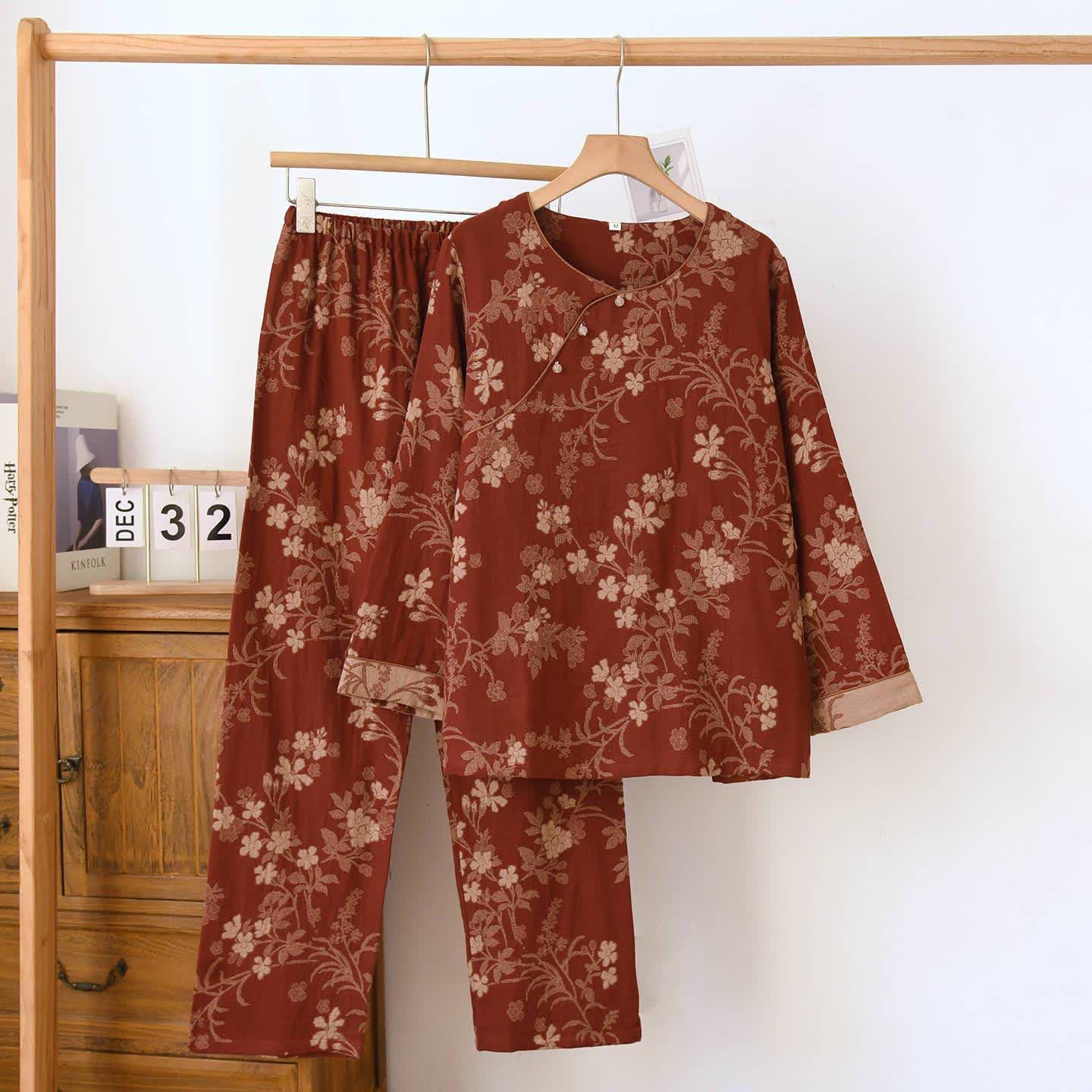 Pyjama aus Baumwollgaze mit Pflaumenblüten-Jacquardmuster - Dunkelrot - XL - image 3