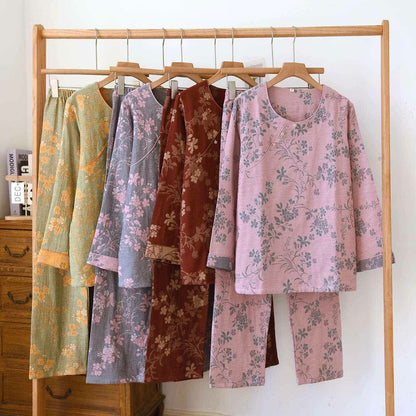 Pyjama aus Baumwollgaze mit Pflaumenblüten-Jacquardmuster - image 0