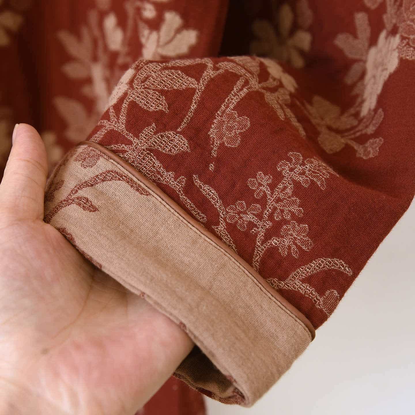 Pyjama aus Baumwollgaze mit Pflaumenblüten-Jacquardmuster - image 10