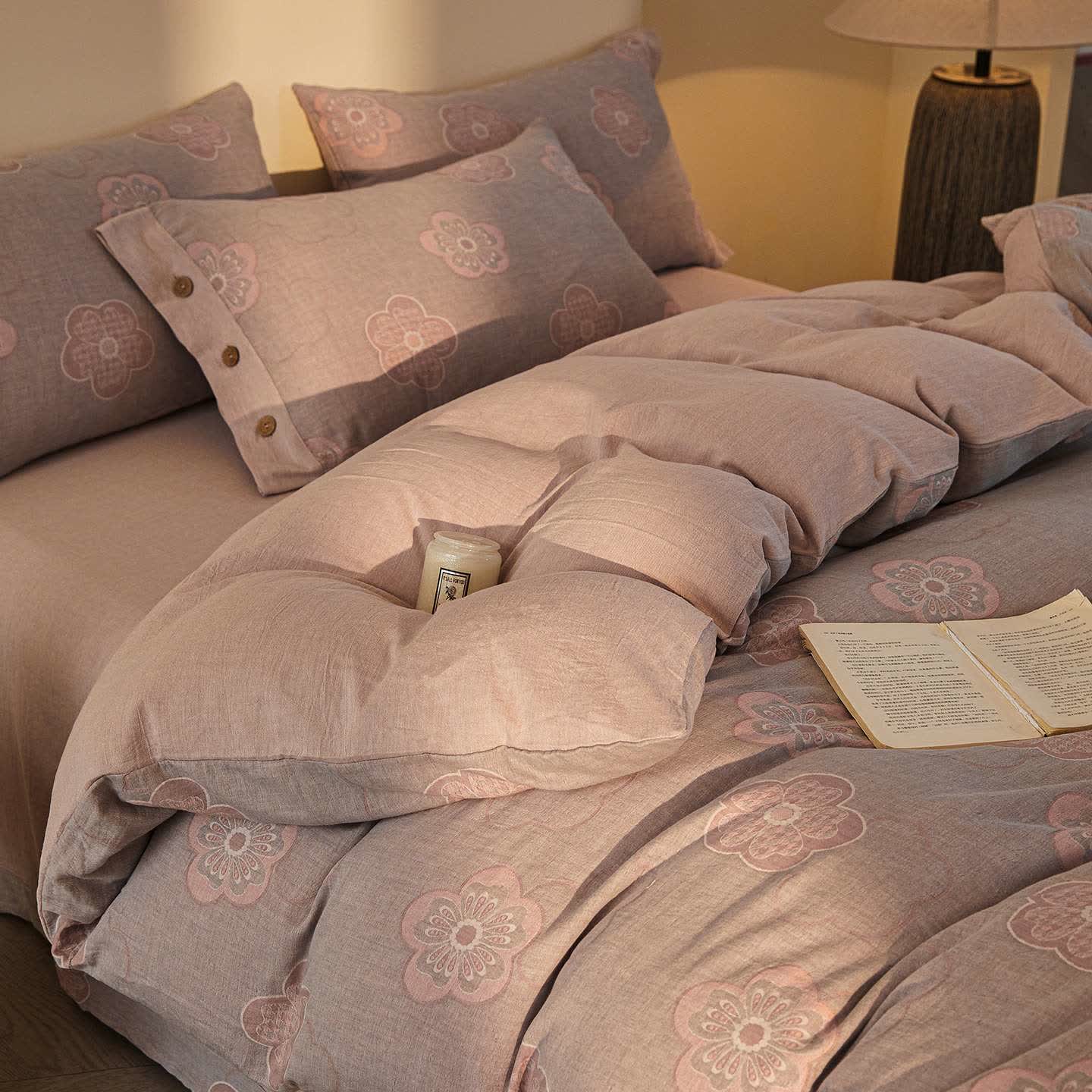Bettwäsche-Set aus Baumwolldoppelgaze mit Landhausmuster (4-teilig) - 220cm x 240cm - image 0