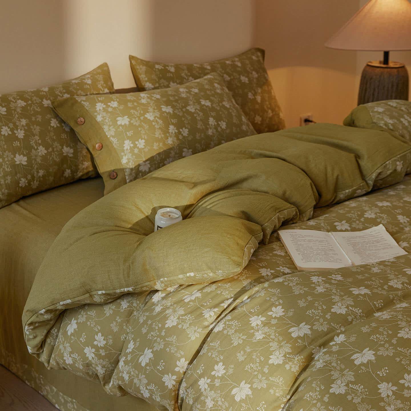 Bettwäsche-Set aus Baumwolldoppelgaze mit botanischem Blumenmuster (4-teilig) - 220cm x 240cm - image 0