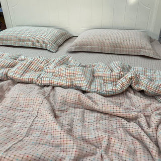 Buntes Bettwäsche-Set aus Baumwollgaze mit Karos und Punkten (4-teilig) - 220cm x 240cm - image 0