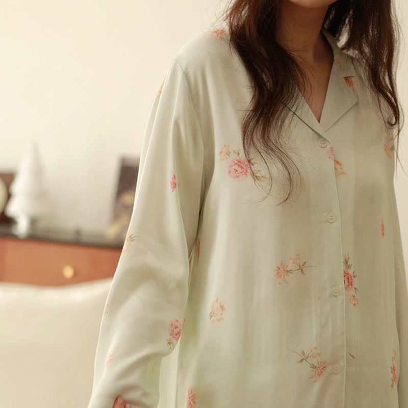 Frisches grünes Pyjama-Set mit Blumenmuster - image 9