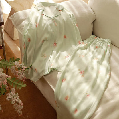 Frisches grünes Pyjama-Set mit Blumenmuster - image 10
