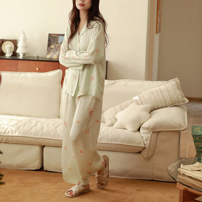 Frisches grünes Pyjama-Set mit Blumenmuster - image 5