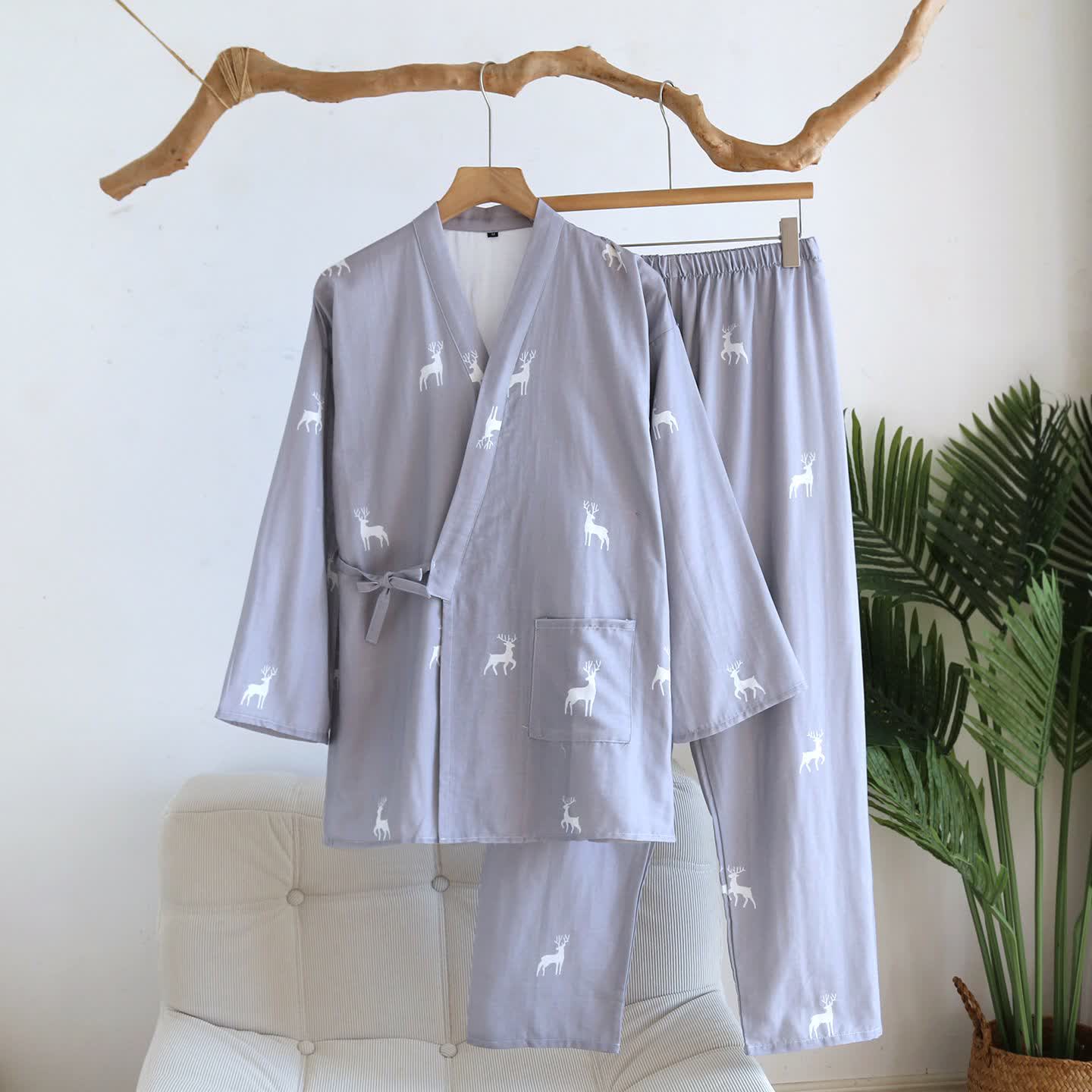 Kimono-Set aus Baumwollgaze mit Hirschmotiv - Herren: Blau - XL - image 13