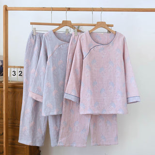 Pyjama-Set aus Baumwolle im Vintage-Stil mit dezentem Blumenmuster - image 0