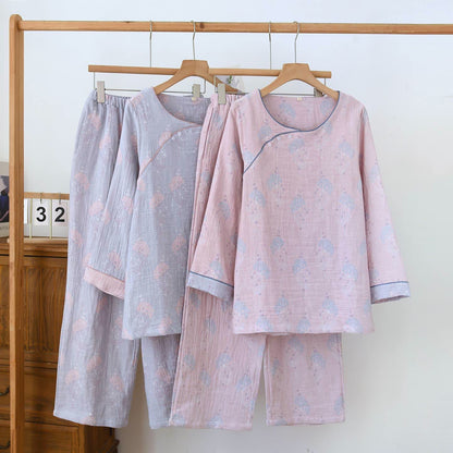 Pyjama-Set aus Baumwolle im Vintage-Stil mit dezentem Blumenmuster - image 0