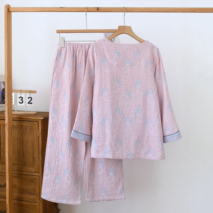 Pyjama-Set aus Baumwolle im Vintage-Stil mit dezentem Blumenmuster - image 3