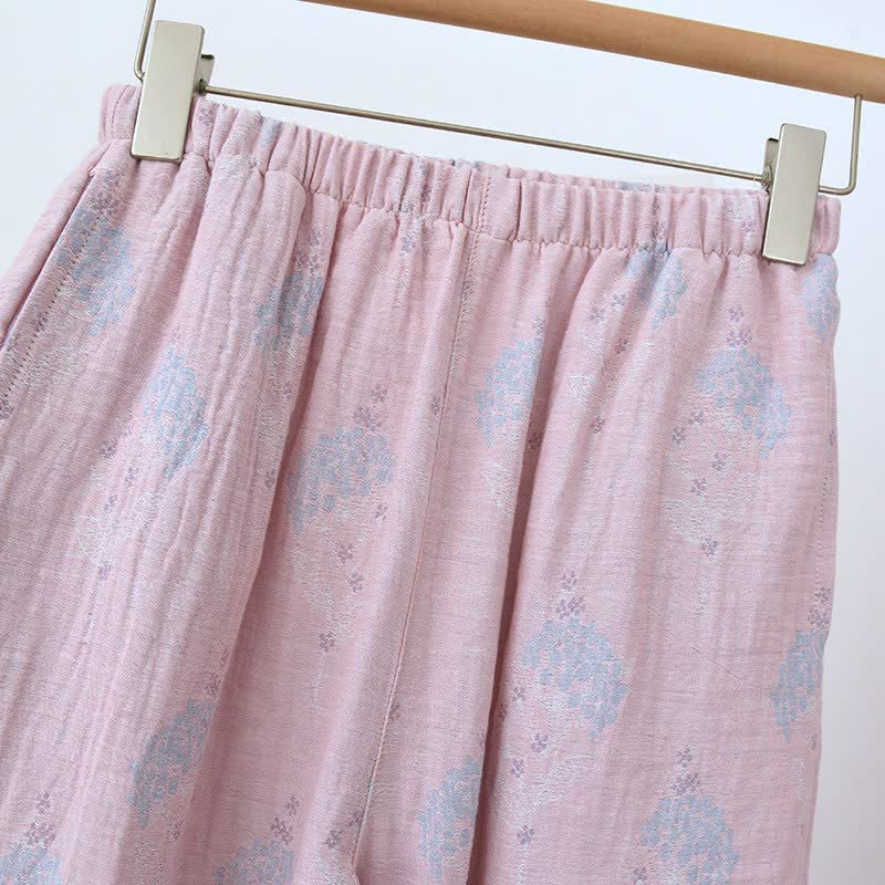 Pyjama-Set aus Baumwolle im Vintage-Stil mit dezentem Blumenmuster - image 8