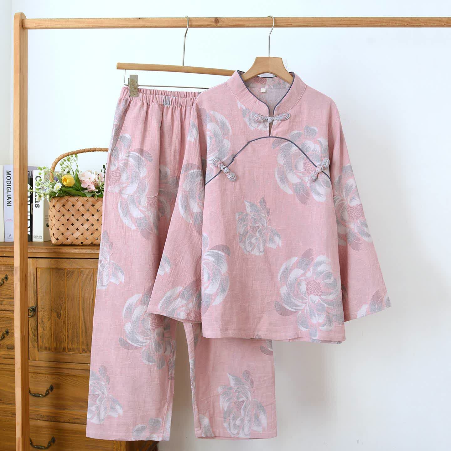 Baumwoll-Pyjama-Set mit Pfingstrosenmuster und Stehkragen - Rosa - XXL - image 0