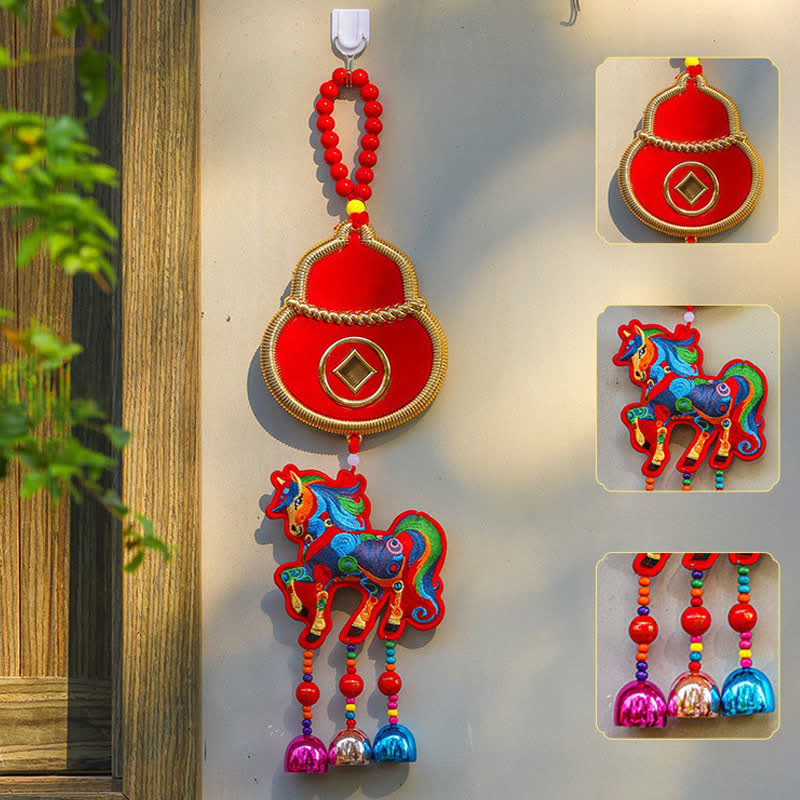 Glückverheißender festlicher Pferde-Hängeschmuck - Rot - Kürbis - 12cm x 42cm - image 3