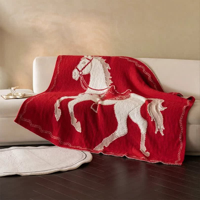 Festliche Strickdecke mit Pferdemotiv - Weiß - 51 Zoll breit x 67 Zoll L - image 6