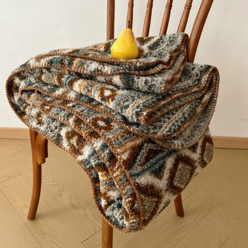 Flauschige Tagesdecke im Bohème-Stil