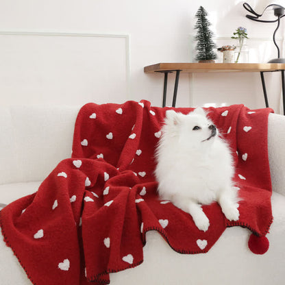 Herzförmige Kuscheldecke mit Pompons - image 12