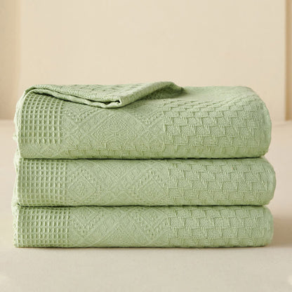 Einfarbige, dezent strukturierte Baumwolldecke - image 11