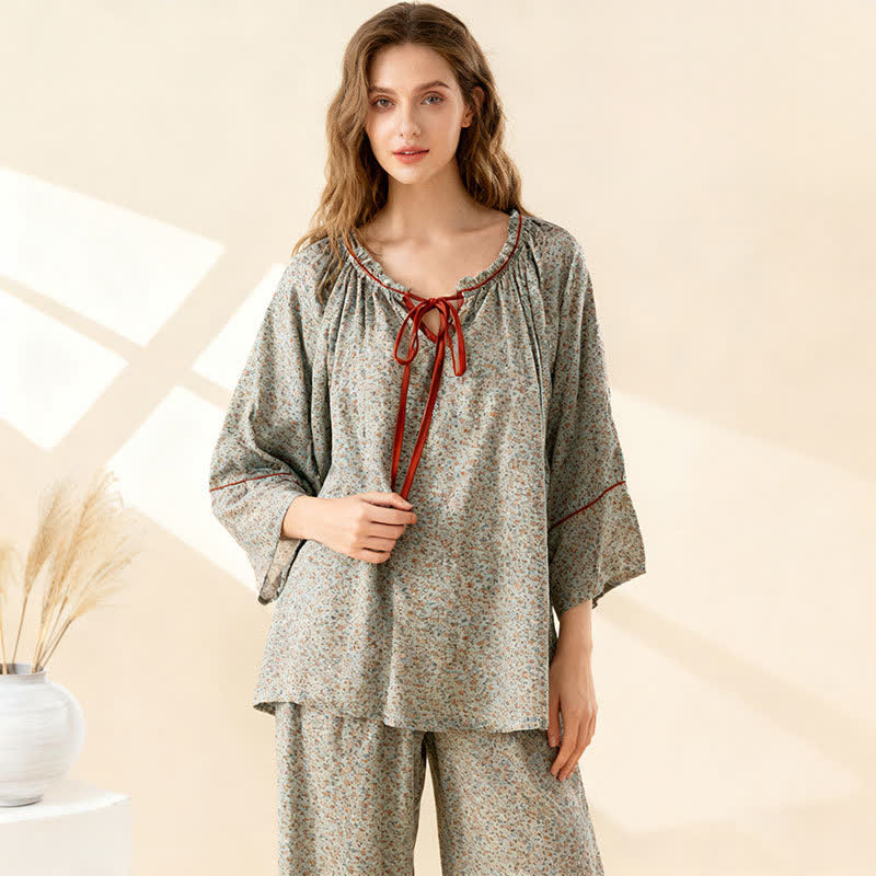 Grünes, geblümtes Loungewear-Set aus Baumwolle mit Rüschen - image 2