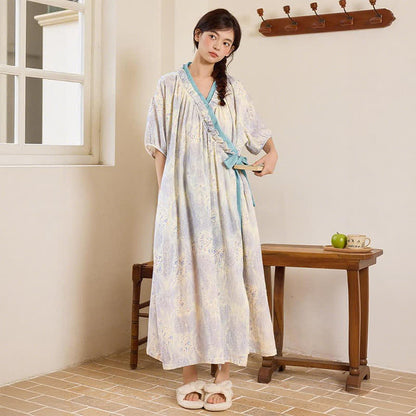 Künstlerisches Vintage-Nachthemd mit Rüschenkragen und seitlicher Bindefläche - image 2