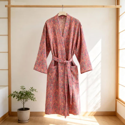 Kimono-Bademantel aus Baumwollgaze mit Schmetterlingsmuster und Jacquardmuster - image 1