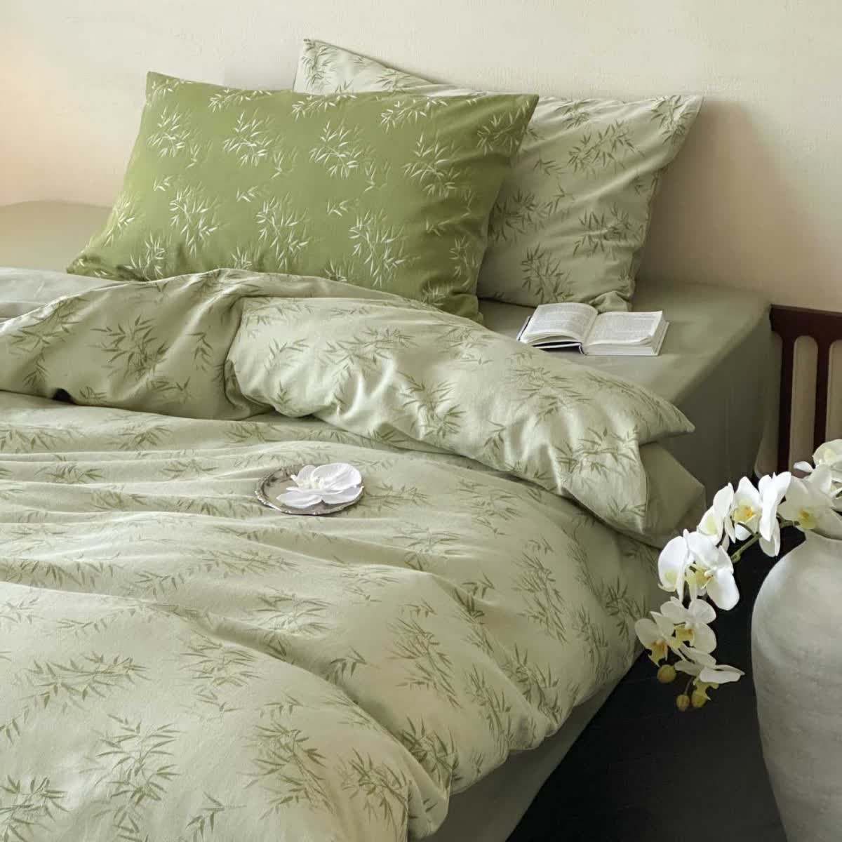 Orientalisches Bambusblatt-Jacquard-Baumwollbettwäsche-Set (4-teilig) - Hellgrün - 220cm x 240cm - image 0