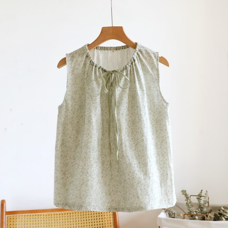 Pyjama-Set aus Baumwoll-Tanktop und Shorts mit kleinem Blumenmuster - image 17