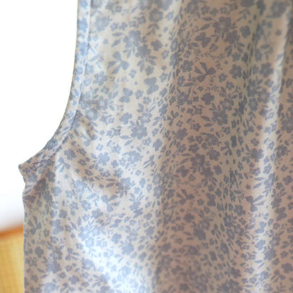 Pyjama-Set aus Baumwoll-Tanktop und Shorts mit kleinem Blumenmuster - image 9