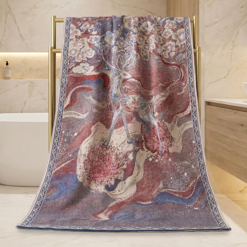 Traumhaftes Badetuch aus Baumwollgaze mit Hirsch- und Blumenmuster - image 3