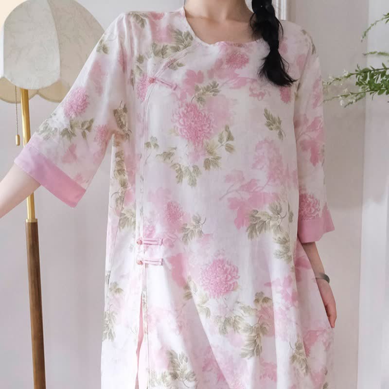 Elegantes Loungewear-Set im orientalischen Stil mit Chrysanthemenmotiv - image 3