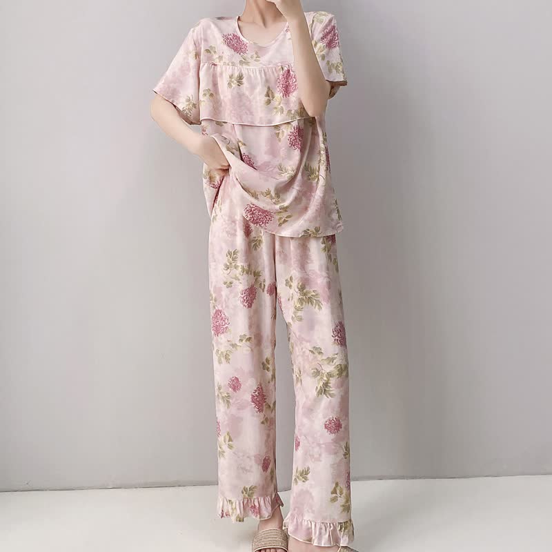 Rundhals-Pyjama-Set in Rosa mit Chrysanthemenmuster - image 2
