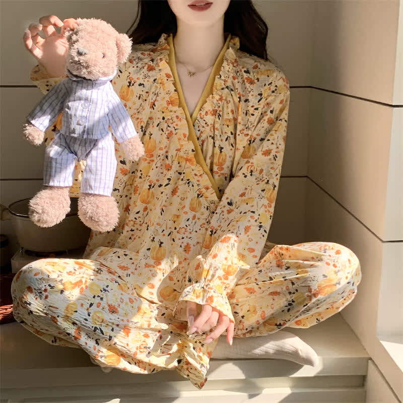 Gelber Pyjama-Set mit Rüschenkragen und Blumenmuster - image 3